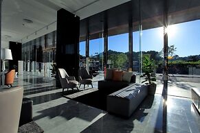 Balcony Seaside Sriracha Hotel & Serviced Apartments