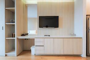 Balcony Seaside Sriracha Hotel & Serviced Apartments