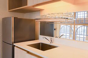 Balcony Seaside Sriracha Hotel & Serviced Apartments