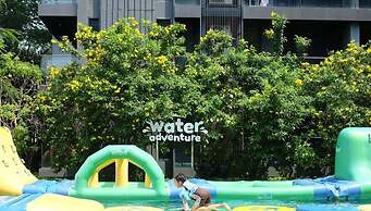 Balcony Seaside Sriracha Hotel & Serviced Apartments