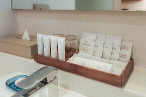 Balcony Seaside Sriracha Hotel & Serviced Apartments