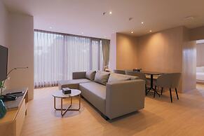 Balcony Seaside Sriracha Hotel & Serviced Apartments