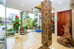 La Maison Da Nang Beach