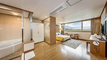 Venezia Tourist Hotel