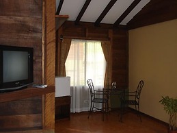 Hotel Colinas del Miravalles