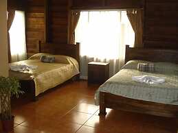 Hotel Colinas del Miravalles