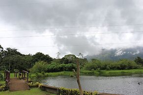 Hotel Colinas del Miravalles