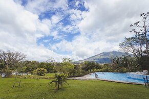 Hotel Colinas del Miravalles
