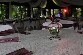 Hotel Colinas del Miravalles