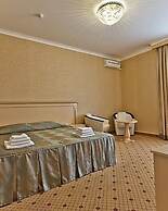 Triumph Hotel