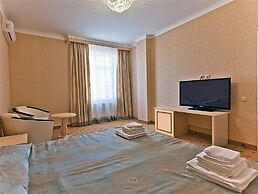 Triumph Hotel