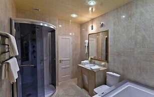 Triumph Hotel