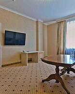 Triumph Hotel