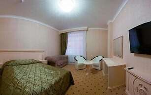 Triumph Hotel