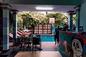 Lovely Jubbly Villa - Hostel