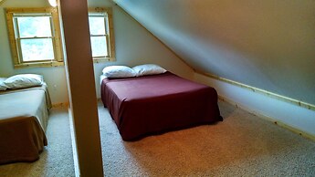 Acorns Resort