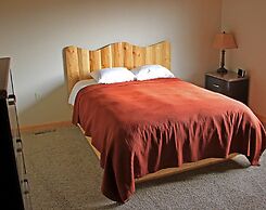 Acorns Resort