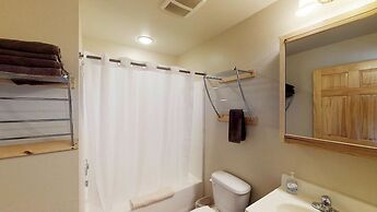 Acorns Resort