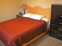 Acorns Resort