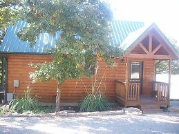 Acorns Resort