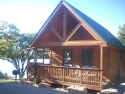 Acorns Resort