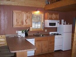 Acorns Resort