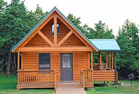 Acorns Resort