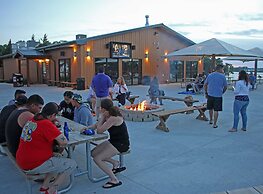Acorns Resort