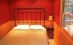Acorns Resort
