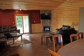 Acorns Resort