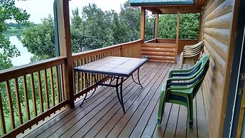 Acorns Resort