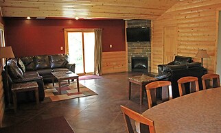 Acorns Resort