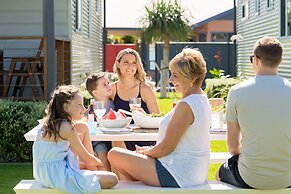 Discovery Parks - West Beach Parks