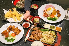 Balcony Courtyard Sriracha Hotel Serviced Apartmen