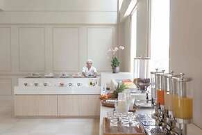 Balcony Courtyard Sriracha Hotel Serviced Apartmen