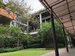 Balcony Courtyard Sriracha Hotel Serviced Apartmen