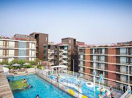 Balcony Courtyard Sriracha Hotel Serviced Apartmen