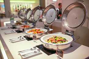 Balcony Courtyard Sriracha Hotel Serviced Apartmen