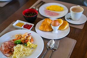 Balcony Courtyard Sriracha Hotel Serviced Apartmen