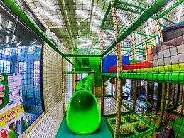 Balcony Courtyard Sriracha Hotel Serviced Apartmen