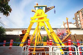 Balcony Courtyard Sriracha Hotel Serviced Apartmen