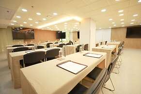 Balcony Courtyard Sriracha Hotel Serviced Apartmen