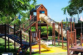 Balcony Courtyard Sriracha Hotel Serviced Apartmen