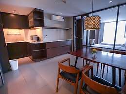 Balcony Courtyard Sriracha Hotel Serviced Apartmen