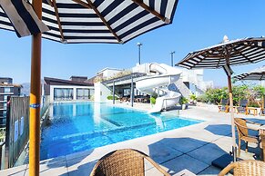 Balcony Courtyard Sriracha Hotel Serviced Apartmen