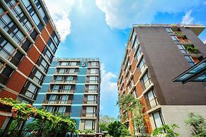 Balcony Courtyard Sriracha Hotel Serviced Apartmen