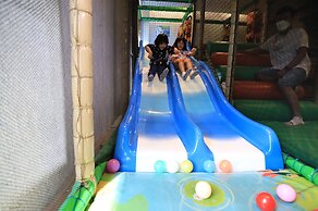 Balcony Courtyard Sriracha Hotel Serviced Apartmen