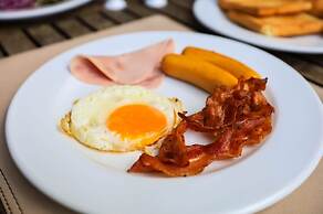 Balcony Courtyard Sriracha Hotel Serviced Apartmen