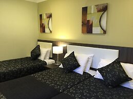 Park Squire Motor Inn and Serviced Apartments