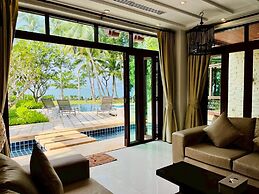 Amatapura Beach Villa 12